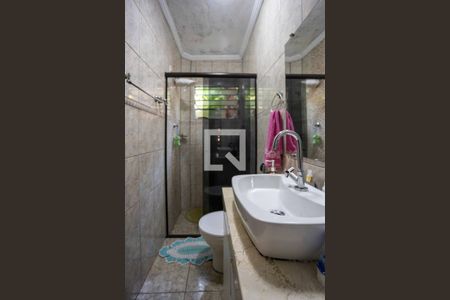 Casa à venda com 120m², 3 quartos e 1 vagaBanheiro 2