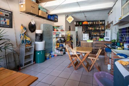 Casa à venda com 120m², 3 quartos e 1 vagaÁrea de Serviço