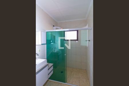 Casa à venda com 116m², 3 quartos e 2 vagasBanheiro da Suíte