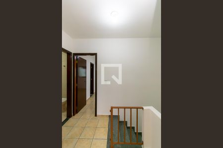 Hall de casa para alugar com 3 quartos, 116m² em Vila Alpina, São Paulo