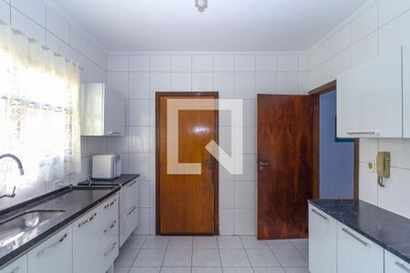 Casa à venda com 116m², 3 quartos e 2 vagasCozinha