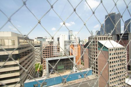 Sala vista de apartamento para alugar com 3 quartos, 140m² em Vila Olímpia, São Paulo