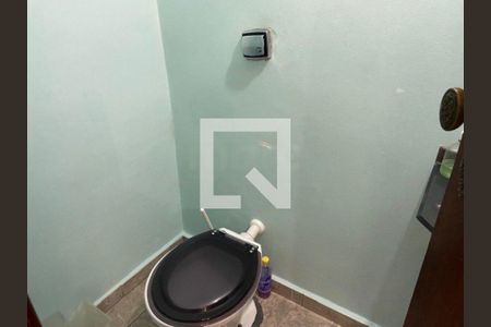 Casa à venda com 6 quartos, 200m² em Cambuci, São Paulo