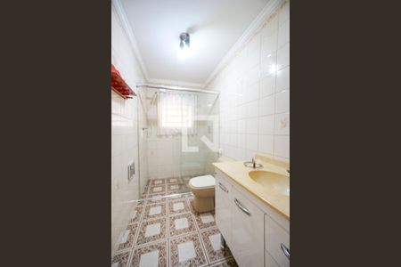 Banheiro de casa de condomínio para alugar com 1 quarto, 40m² em Vila Carrao, São Paulo