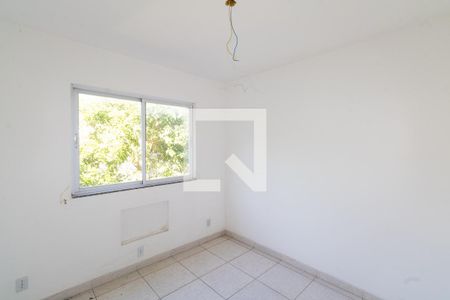 Quarto 1 de apartamento para alugar com 2 quartos, 53m² em Guaratiba, Rio de Janeiro