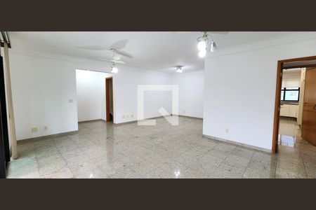 Sala de apartamento para alugar com 5 quartos, 200m² em Gonzaga, Santos