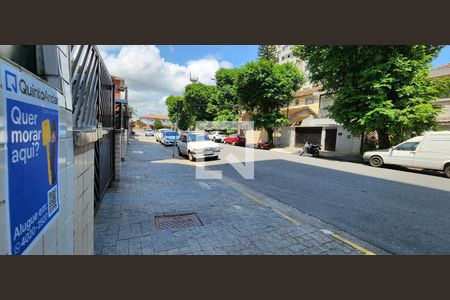 Apartamento para alugar com 180m², 3 quartos e 1 vagaVista da Rua