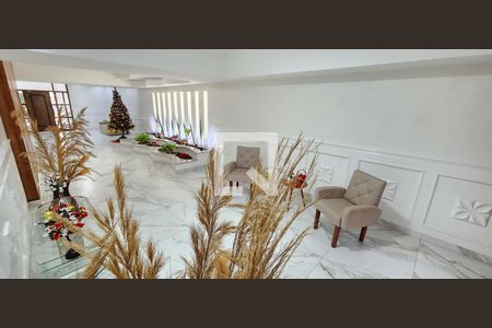 Apartamento para alugar com 180m², 3 quartos e 1 vagaHall de entrada