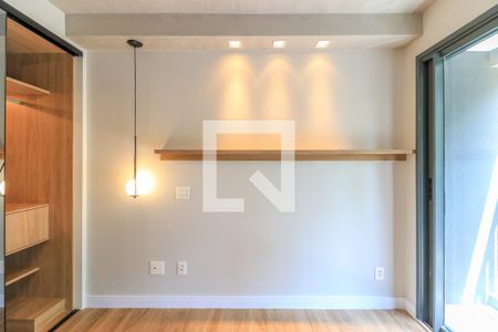 Sala/Quarto de kitnet/studio à venda com 1 quarto, 23m² em Brooklin Paulista, São Paulo