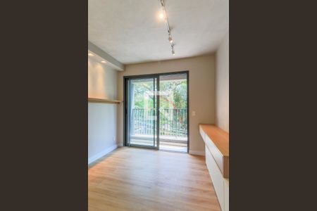 Sala/Quarto de kitnet/studio à venda com 1 quarto, 23m² em Brooklin Paulista, São Paulo