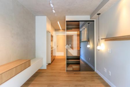 Sala/Quarto de kitnet/studio à venda com 1 quarto, 23m² em Brooklin Paulista, São Paulo