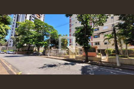 Apartamento à venda com 90m², 3 quartos e 1 vaga Apartamento à venda com 90m², 3 quartos e 1 vagaFachada do Prédio