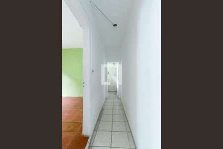 Corredor de casa para alugar com 1 quarto, 60m² em Vila Isolina Mazzei, São Paulo