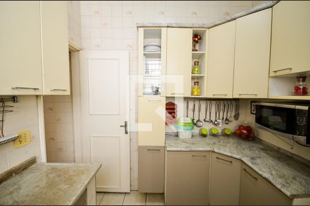 Casa à venda com 204m², 3 quartos e 1 vaga Casa à venda com 204m², 3 quartos e 1 vagaCozinha