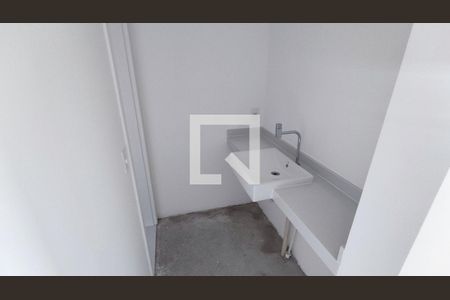 Apartamento à venda com 141m², 3 quartos e 3 vagas Apartamento à venda com 141m², 3 quartos e 3 vagasLavabo