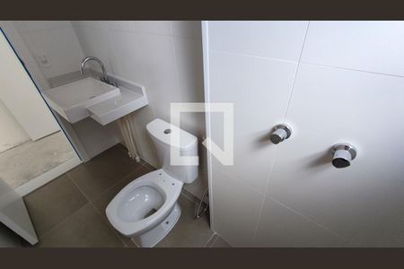 Apartamento à venda com 141m², 3 quartos e 3 vagas Apartamento à venda com 141m², 3 quartos e 3 vagasBanheiro - Suíte 2