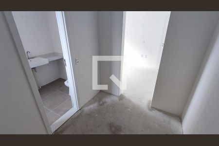 Apartamento à venda com 141m², 3 quartos e 3 vagas Apartamento à venda com 141m², 3 quartos e 3 vagasCloset
