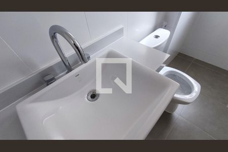 Apartamento à venda com 141m², 3 quartos e 3 vagas Apartamento à venda com 141m², 3 quartos e 3 vagasBanheiro - Suíte 2