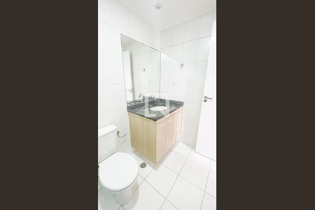 Apartamento à venda com 64m², 3 quartos e 1 vaga Apartamento à venda com 64m², 3 quartos e 1 vagaBanheiro