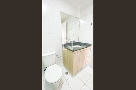 Apartamento à venda com 64m², 3 quartos e 1 vaga Apartamento à venda com 64m², 3 quartos e 1 vagaBanheiro