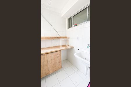 Apartamento à venda com 64m², 3 quartos e 1 vaga Apartamento à venda com 64m², 3 quartos e 1 vagaÁrea de Serviço