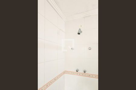 Casa de condomínio para alugar com 420m², 6 quartos e 5 vagasBanheiro da Suíte 2