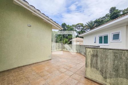 Casa de condomínio para alugar com 420m², 6 quartos e 5 vagasVaranda
