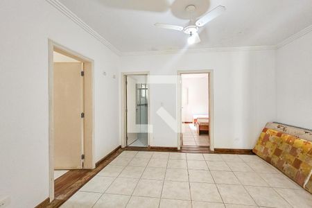 Casa de condomínio para alugar com 420m², 6 quartos e 5 vagasEspaço entre os Quartos