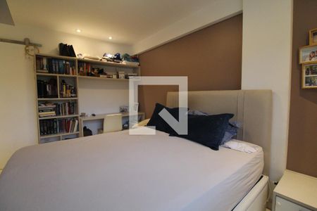 Apartamento à venda com 90m², 3 quartos e 2 vagas Apartamento à venda com 90m², 3 quartos e 2 vagasSuíte