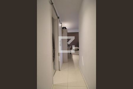 Apartamento à venda com 90m², 3 quartos e 2 vagas Apartamento à venda com 90m², 3 quartos e 2 vagasCorredor