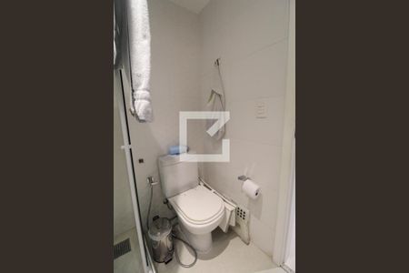 Apartamento à venda com 90m², 3 quartos e 2 vagas Apartamento à venda com 90m², 3 quartos e 2 vagasBanheiro Social