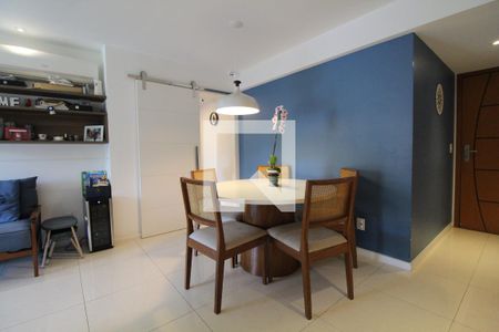 Sala de apartamento à venda com 3 quartos, 90m² em Freguesia de Jacarepaguá, Rio de Janeiro