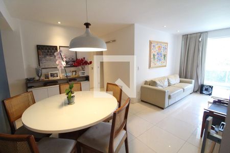 Sala de apartamento à venda com 3 quartos, 90m² em Freguesia de Jacarepaguá, Rio de Janeiro