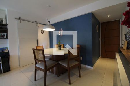 Sala de apartamento à venda com 3 quartos, 90m² em Freguesia de Jacarepaguá, Rio de Janeiro