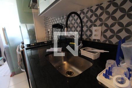 Apartamento à venda com 90m², 3 quartos e 2 vagas Apartamento à venda com 90m², 3 quartos e 2 vagasCozinha e Área de Serviço