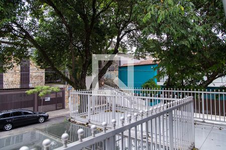 Casa à venda com 190m², 3 quartos e 2 vagas Casa à venda com 190m², 3 quartos e 2 vagasVaranda do Quarto 1