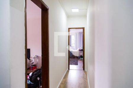 Casa à venda com 190m², 3 quartos e 2 vagas Casa à venda com 190m², 3 quartos e 2 vagasCorredor