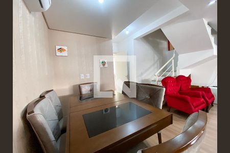 Sala de casa para alugar com 3 quartos, 120m² em Marechal Rondon, Canoas