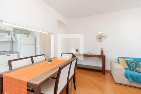 Sala de apartamento para alugar com 2 quartos, 54m² em Chácara Santo Antônio (zona Sul), São Paulo