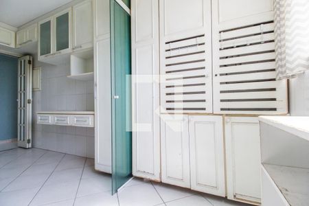 Apartamento para alugar com 80m², 3 quartos e 2 vagasÁrea de Serviço