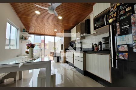 Apartamento à venda com 192m², 3 quartos e 2 vagasCozinha