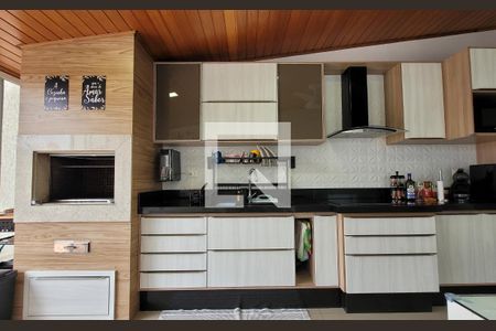 Apartamento à venda com 192m², 3 quartos e 2 vagasCozinha