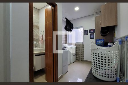 Apartamento à venda com 192m², 3 quartos e 2 vagasLavanderia