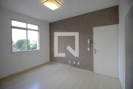 Sala de apartamento para alugar com 3 quartos, 90m² em Santa Efigênia, Belo Horizonte