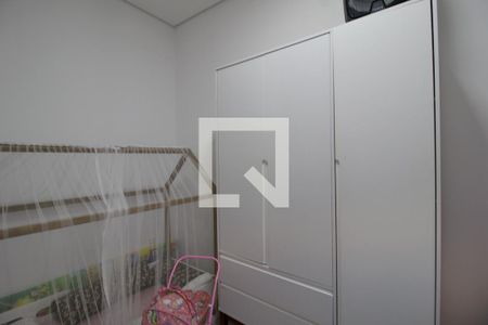 Casa de condomínio para alugar com 130m², 3 quartos e 4 vagasQuarto 2