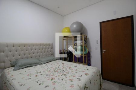 Casa de condomínio para alugar com 130m², 3 quartos e 4 vagasQuarto 1