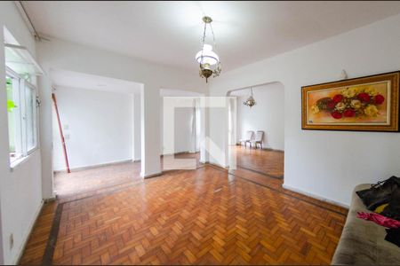 Sala de casa à venda com 3 quartos, 370m² em Serra, Belo Horizonte