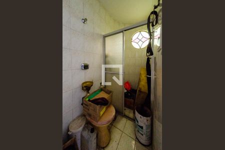 Banheiro de casa para alugar com 3 quartos, 370m² em Serra, Belo Horizonte
