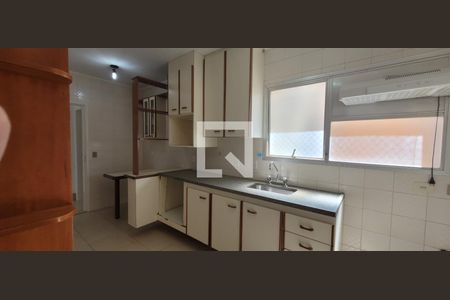 Apartamento à venda com 106m², 3 quartos e 2 vagasCozinha