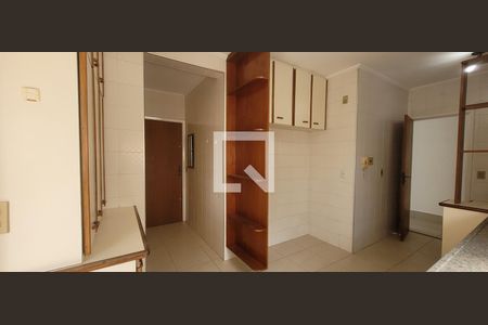 Apartamento à venda com 106m², 3 quartos e 2 vagasCozinha
